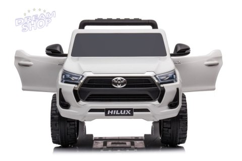 Auto Na Akumulator Toyota Hilux DK-HL860 Białe Auto Na Akumulator Toyota Hilux DK-HL860 Białe