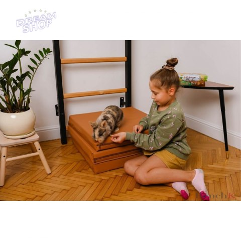 Materac gimnastyczny składany 180cm BenchK brązowy Materac gimnastyczny składany 180cm BenchK brązowy