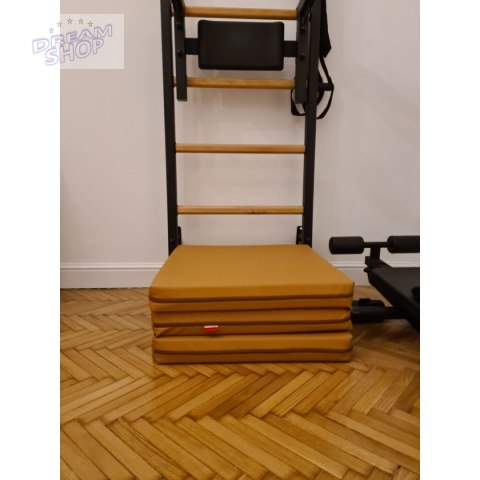 Materac gimnastyczny składany 180cm BenchK brązowy Materac gimnastyczny składany 180cm BenchK brązowy