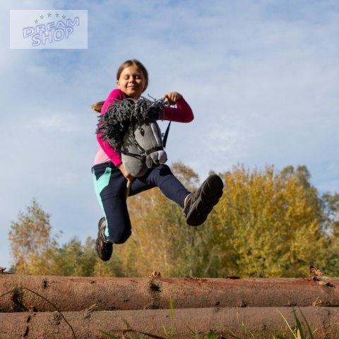 Skippi hobby horse z kantarem czarny koń A3 duży Skippi hobby horse z kantarem czarny koń A3 duży