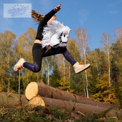 Skippi hobby horse z kantarem wodzami koń A3 duży Skippi hobby horse z kantarem wodzami koń A3 duży