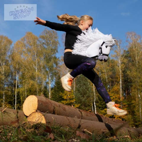 Skippi hobby horse z kantarem wodzami koń A3 duży Skippi hobby horse z kantarem wodzami koń A3 duży