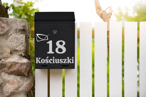 Skrzynka na listy ODVIN czarna z napisem