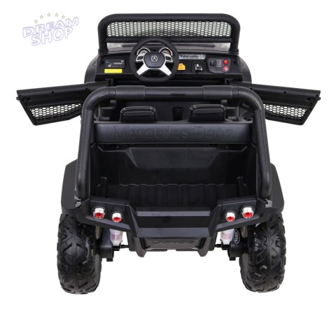 Pojazd Mercedes BENZ UNIMOG Moro Pojazd Mercedes BENZ UNIMOG Moro