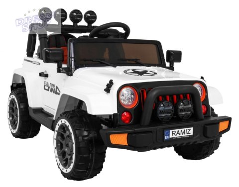 Pojazd Terenowy Full Time 4WD Biały Pojazd Terenowy Full Time 4WD Biały