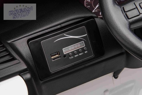Pojazd Toyota Hillux Biały Pojazd Toyota Hillux Biały