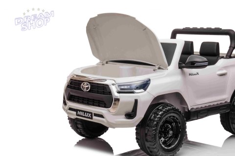 Pojazd Toyota Hillux Biały Pojazd Toyota Hillux Biały