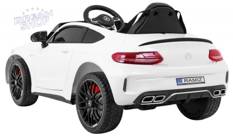 Pojazd Mercedes Benz C63 AMG Biały Pojazd Mercedes Benz C63 AMG Biały