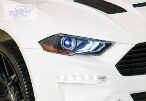 Pojazd Ford Mustang GT Biały Pojazd Ford Mustang GT Biały