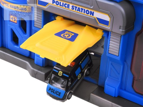 Mega garaż 2w1 policja straż winda walizka ZA4361