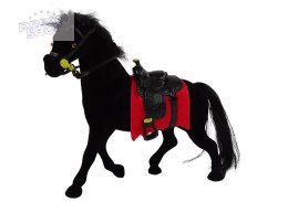 Figurka Aksamitna Czarny Koń Czerwone Siodło Farma