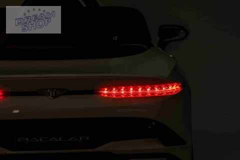Pojazd Bentley Bacalar Biały Pojazd Bentley Bacalar Biały