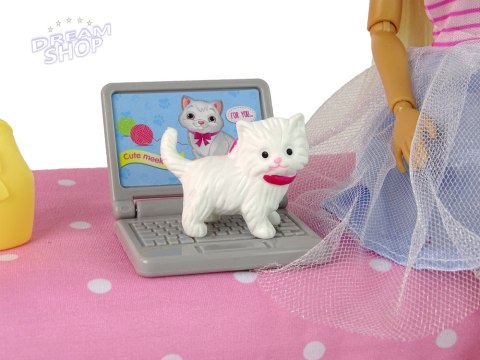 Lalka Anlily w Sypialni Akcesoria Meble Dla Dzieci Lalka Anlily w Sypialni Akcesoria Meble Dla Dzieci