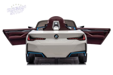 Auto Na Akumulator BMW I4 4x4 Białe Auto Na Akumulator BMW I4 4x4 Białe