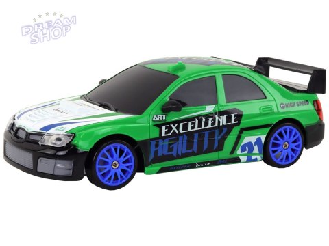 Autko Sportowe Zdalnie Sterowane R/C 1:24 Zielone Wymienne Koła Autko Sportowe Zdalnie Sterowane R/C 1:24 Zielone Wymienne Koła