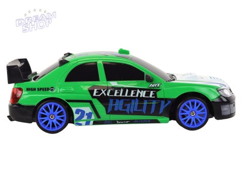Autko Sportowe Zdalnie Sterowane R/C 1:24 Zielone Wymienne Koła Autko Sportowe Zdalnie Sterowane R/C 1:24 Zielone Wymienne Koła