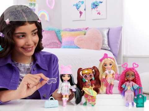 Lalka Barbie Extra Fly Minis w plażowej słonecznej stylizacji ZA5108 Lalka Barbie Extra Fly Minis w plażowej słonecznej stylizacji ZA5108