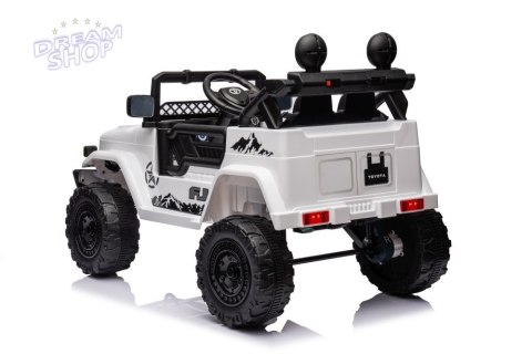 Auto Na Akumulator Toyota FJ Biała 4x4 Auto Na Akumulator Toyota FJ Biała 4x4