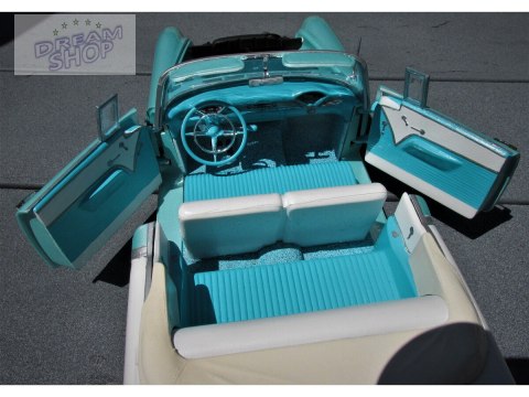 Model Plastikowy - Samochód 1955 Chevy Bel Air Convertible Model Plastikowy - Samochód 1955 Chevy Bel Air Convertible