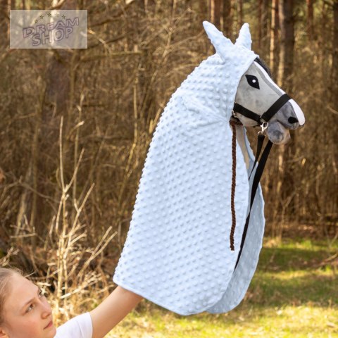 Peleryna Skippi dla Hobby Horse - błękitna - długa derka - kropierz Peleryna Skippi dla Hobby Horse - błękitna - długa derka - kropierz