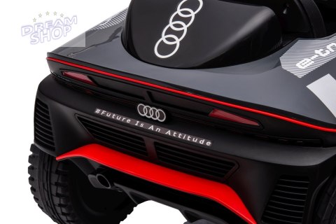 Pojazd Audi RSQ E-TRON Szary Pojazd Audi RSQ E-TRON Szary