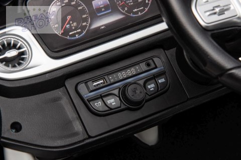 Auto Na Akumulator Mercedes G63 XXL Biały 4x4 Auto Na Akumulator Mercedes G63 XXL Biały 4x4