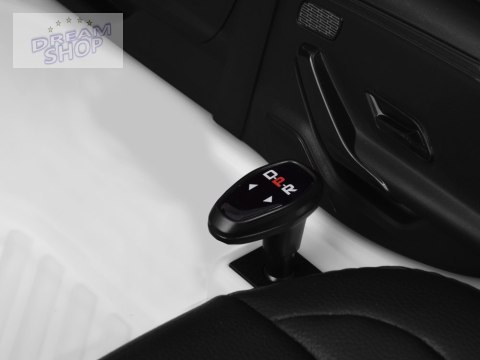 Auto na akumulator Mercedes AMG CLA 45s dla dziecka efekt bujania PA0307 Auto na akumulator Mercedes AMG CLA 45s dla dziecka efekt bujania PA0307