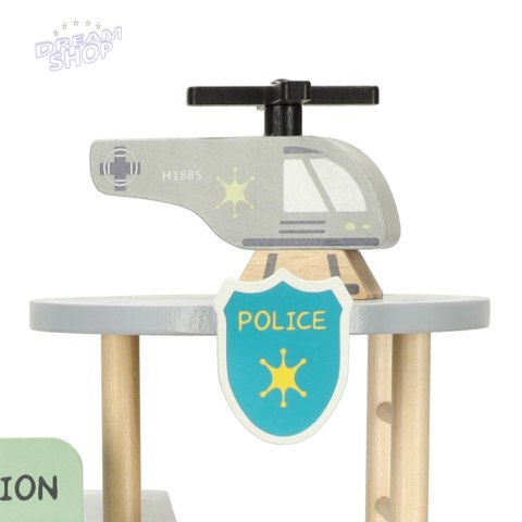 Komisariat policji drewniany tor + radiowóz helikoptery parking