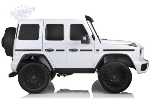 Auto na akumulator Mercedes G klasa 63 AMG 4x4 Panel Radio 2osoby PA0309 Auto na akumulator Mercedes G klasa 63 AMG 4x4 Panel Radio 2osoby PA0309