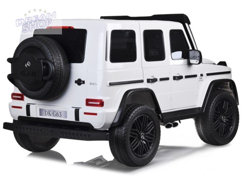 Auto na akumulator Mercedes G klasa 63 AMG 4x4 Panel Radio 2osoby PA0309 Auto na akumulator Mercedes G klasa 63 AMG 4x4 Panel Radio 2osoby PA0309