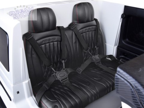 Auto na akumulator Mercedes G klasa 63 AMG 4x4 Panel Radio 2osoby PA0309 Auto na akumulator Mercedes G klasa 63 AMG 4x4 Panel Radio 2osoby PA0309