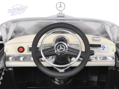 Auto MERCEDES 300s LAKIER radio pilot PA0082 M