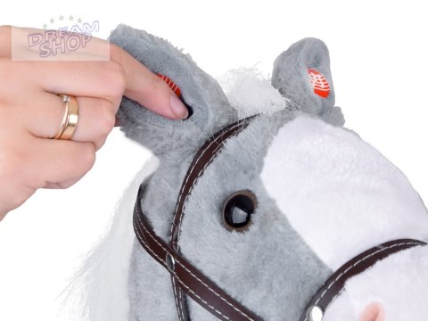 Hobby Horse Koń na patyku Dźwięk galopu i rżenia + ruchomy pysk ZA5442 Hobby Horse Koń na patyku Dźwięk galopu i rżenia + ruchomy pysk ZA5442