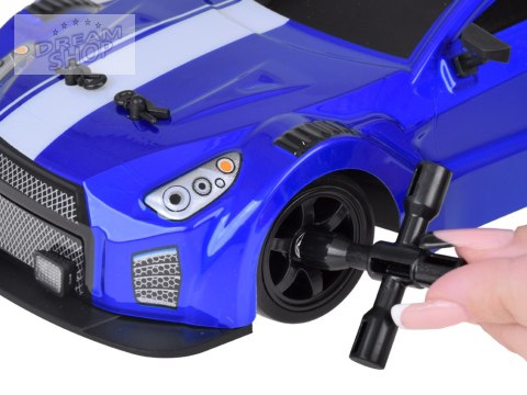 Zdalnie Sterowane AUTO RC Drift 4x4 z Efekt Dymu Oświetlenie LED RC0696 Zdalnie Sterowane AUTO RC Drift 4x4 z Efekt Dymu Oświetlenie LED RC0696