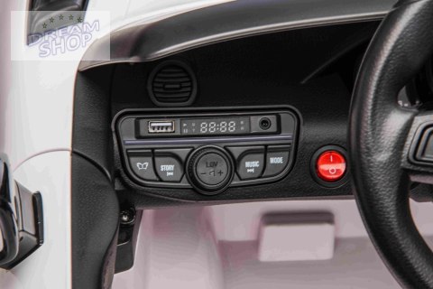 Pojazd Porsche 718 Lakier Biały Pojazd Porsche 718 Lakier Biały