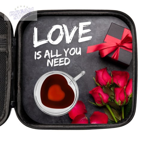 Zestaw Prezentowy - Love is all you need - prezent na wesele, walentynki