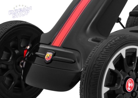 Gokart ABARTH na pedały dla dzieci Czarny + Koła EVA + Hamulec ręczny + Wolny bieg Gokart ABARTH na pedały dla dzieci Czarny + Koła EVA + Hamulec ręczny + Wolny bieg