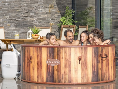 Lay-Z-Spa Helsinki Air Jet Jacuzzi BESTWAY