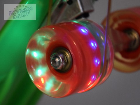 Fiszka LED Deskorolka ze Świecącymi Kółkami do jazdy w Skateparku SP0825 Fiszka LED Deskorolka ze Świecącymi Kółkami do jazdy w Skateparku SP0825