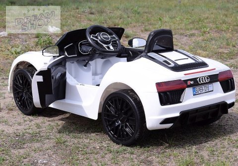 ORYGINALNE AUDI R8 SPYDER W NAJLEPSZEJ WERSJI, MIĘKKIE SIEDZENIE, PILOT 2.4 GHZ/ 2198 ORYGINALNE AUDI R8 SPYDER W NAJLEPSZEJ WERSJI, MIĘKKIE SIEDZENIE, PILOT 2.4 GHZ/ 2198
