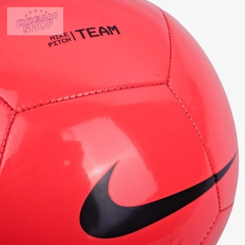 PIŁKA NOŻNA NIKE PITCH BRIGHT CRIMSON/BLACK R.5 PIŁKA NOŻNA NIKE PITCH BRIGHT CRIMSON/BLACK R.5