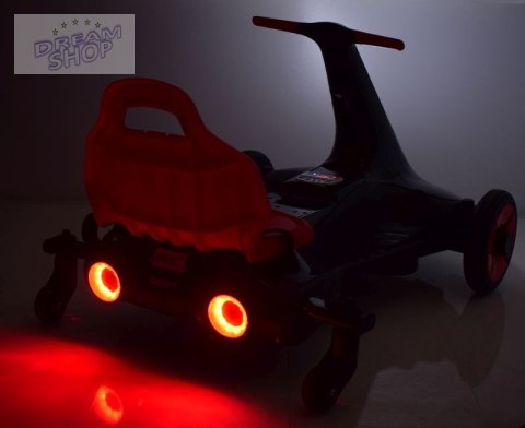 SZYBKI DRIFTUJĄCY GOKART, BLUETOOTH, ŚWIATŁA NOWOŚĆ/BDQ-8108 SZYBKI DRIFTUJĄCY GOKART, BLUETOOTH, ŚWIATŁA NOWOŚĆ/BDQ-8108