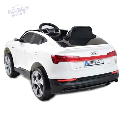 AUTO NA AKUMULATOR AUDI E-TRON SPORTBACK NAJLEPSZA WERSJA/QLS6688