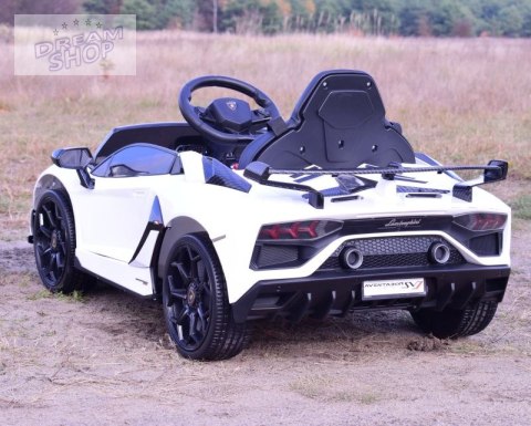 ORYGINALNE LAMBORGHINI AVENTADOR - WERSJA CARBON - MIĘKKIE KOŁA, MIĘKKIE SIEDZENIE, SUPER JAKOŚĆ/SX2018 ORYGINALNE LAMBORGHINI AVENTADOR - WERSJA CARBON - MIĘKKIE KOŁA, MIĘKKIE SIEDZENIE, SUPER JAKOŚĆ/SX2018