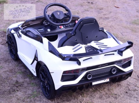 ORYGINALNE LAMBORGHINI AVENTADOR - WERSJA CARBON - MIĘKKIE KOŁA, MIĘKKIE SIEDZENIE, SUPER JAKOŚĆ/SX2018 ORYGINALNE LAMBORGHINI AVENTADOR - WERSJA CARBON - MIĘKKIE KOŁA, MIĘKKIE SIEDZENIE, SUPER JAKOŚĆ/SX2018