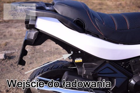WIELKI SUPER SZYBKI MOTOR ŚCIGACZ SPORT /J558 WIELKI SUPER SZYBKI MOTOR ŚCIGACZ SPORT /J558