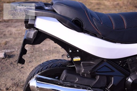 WIELKI SUPER SZYBKI MOTOR ŚCIGACZ SPORT /J558 WIELKI SUPER SZYBKI MOTOR ŚCIGACZ SPORT /J558