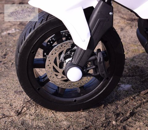 WIELKI SUPER SZYBKI MOTOR ŚCIGACZ SPORT /J558 WIELKI SUPER SZYBKI MOTOR ŚCIGACZ SPORT /J558