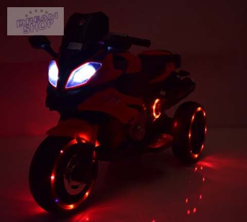 DUŻY MOTOR ŚCIGACZ STRONG 2 EXCLUSIVE, ŚWIECĄCE KOŁA/HLX2018 DUŻY MOTOR ŚCIGACZ STRONG 2 EXCLUSIVE, ŚWIECĄCE KOŁA/HLX2018