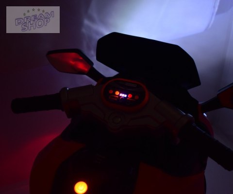 DUŻY MOTOR ŚCIGACZ STRONG 2 EXCLUSIVE, ŚWIECĄCE KOŁA/HLX2018 DUŻY MOTOR ŚCIGACZ STRONG 2 EXCLUSIVE, ŚWIECĄCE KOŁA/HLX2018